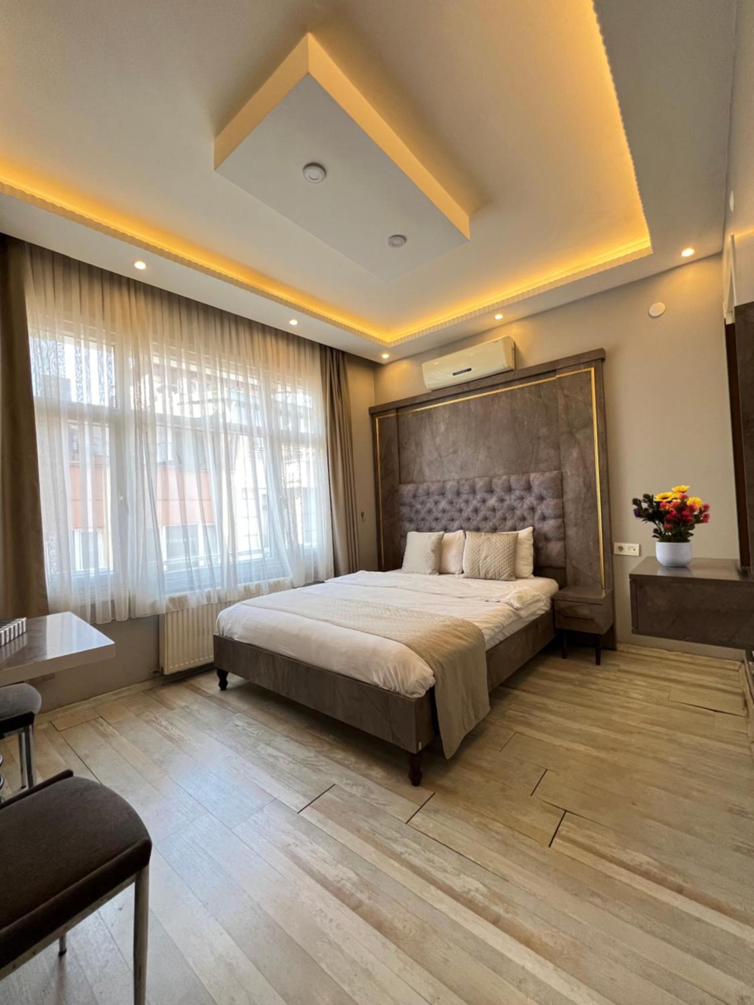 Taksim Brand Suit Hotel Istanbul Exterior photo