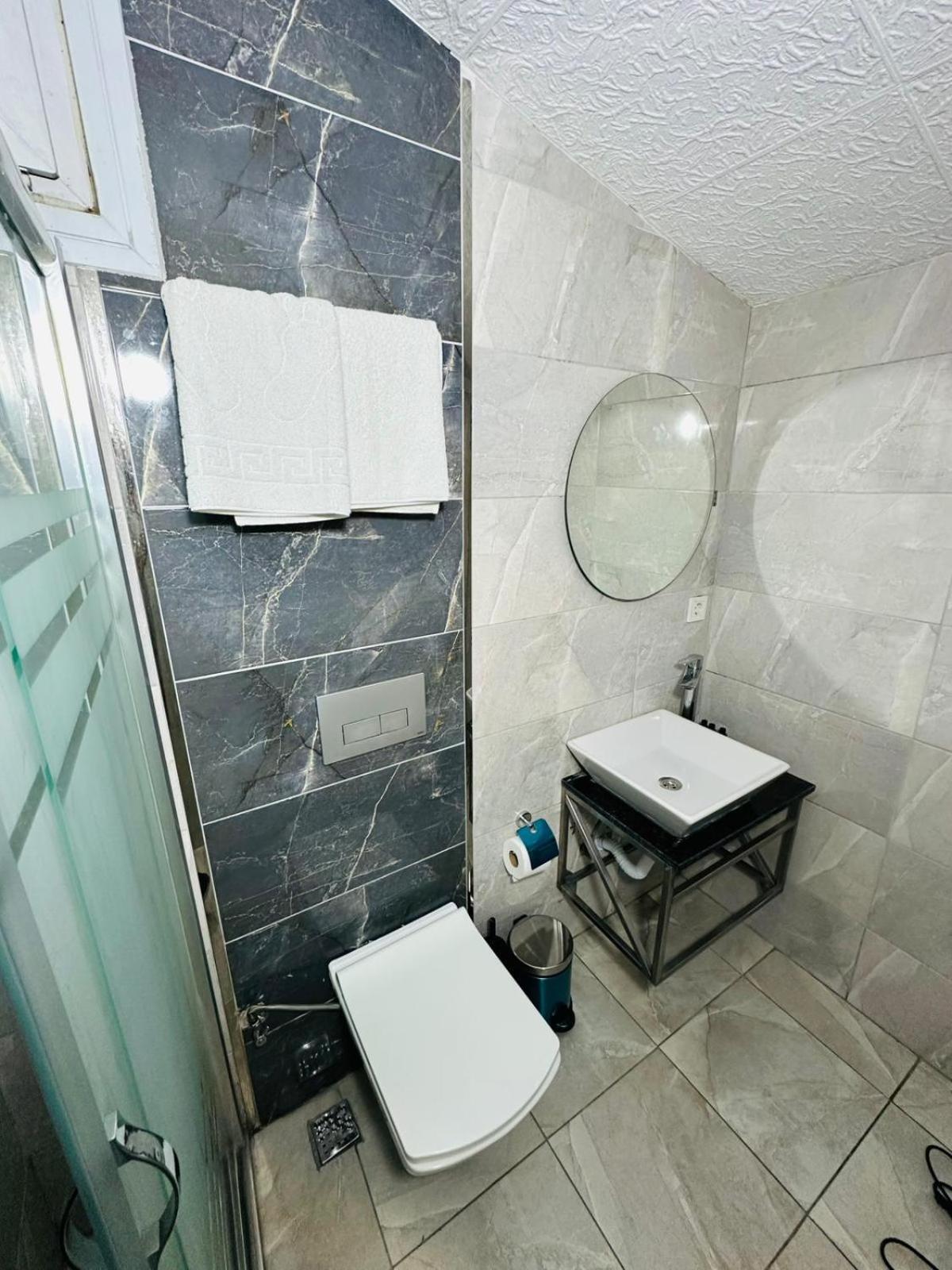 Taksim Brand Suit Hotel Istanbul Exterior photo