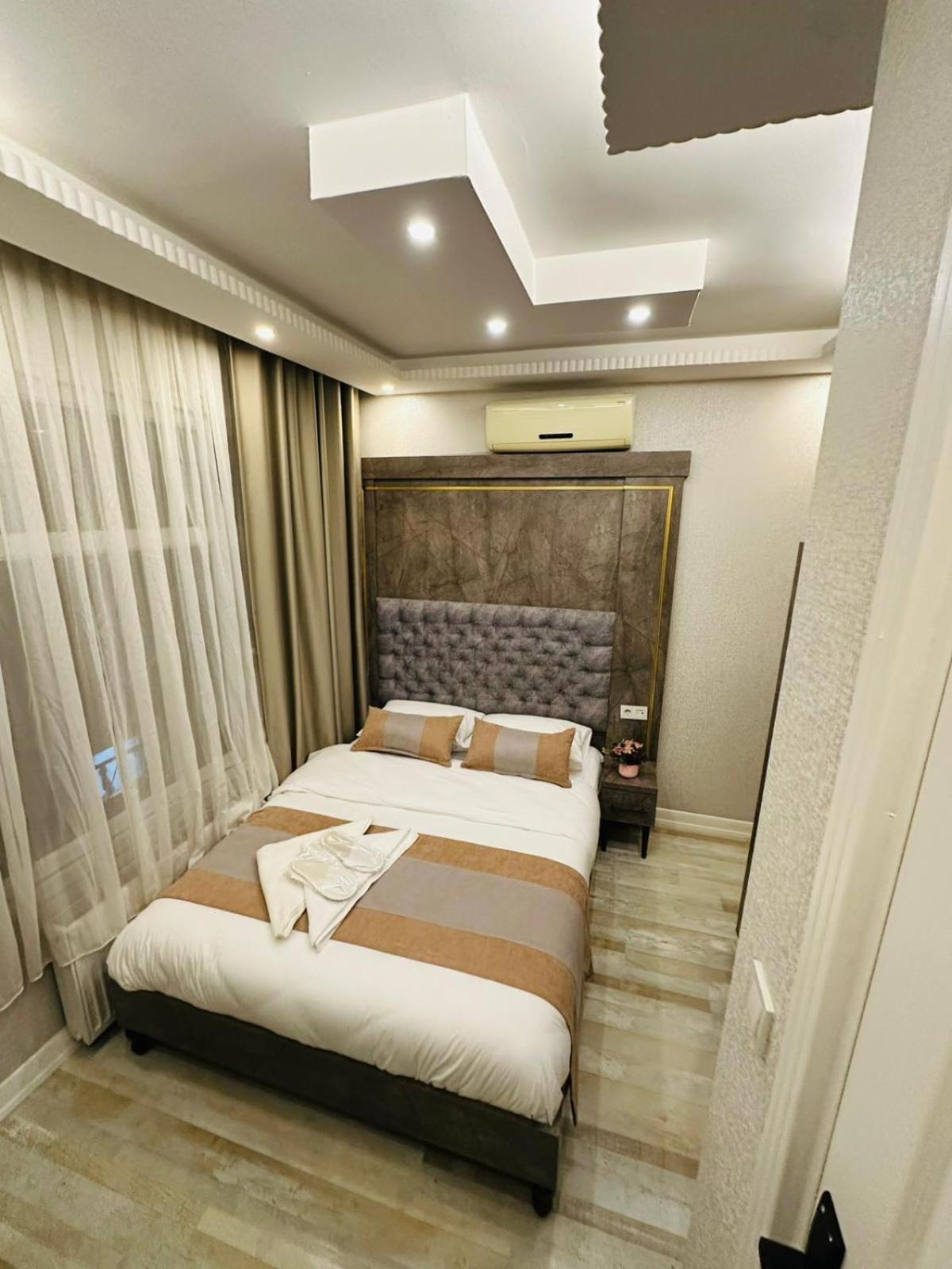 Taksim Brand Suit Hotel Istanbul Exterior photo